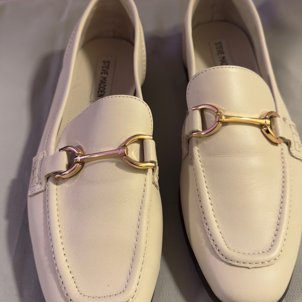 Steve Madden Women's Cream Loafers with Gold Hardware